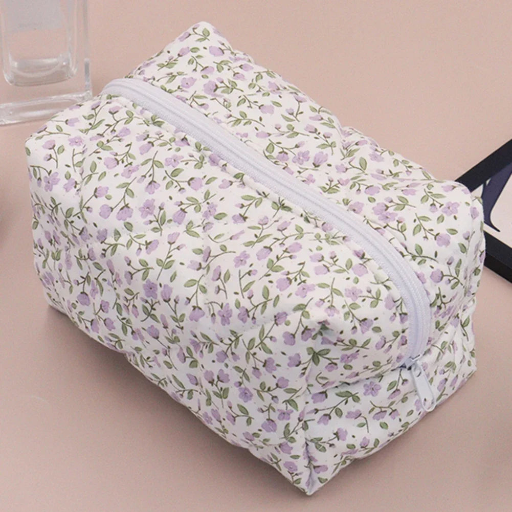 Women Cosmetic Holder Bag Aesthetic Floral Portable Makeup Pouch Large Capacity Soft Cosmetic Bag Multifunction Toiletry Bag