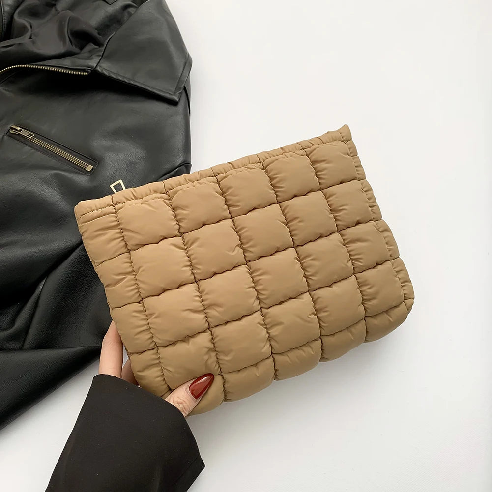 Quilted Travel Makeup Pouch Puffy Toiletry Bag with Zipper Makeup Organizer Storage Bag Solid Color for Women and Girls