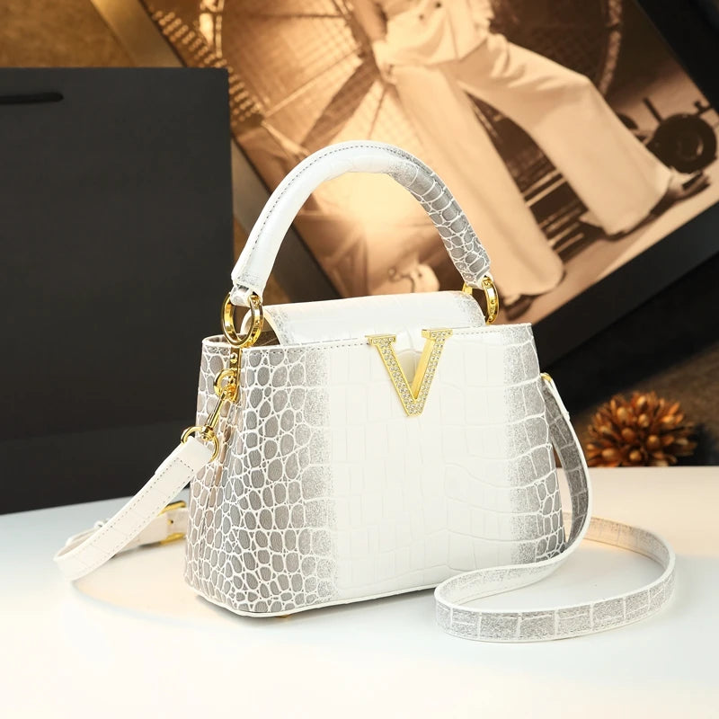 2025 New Crocodile Pattern Leather Women Handbags Luxury Fashion Small Shoulder Messenger Bag Portable Crossbody Shell Bags