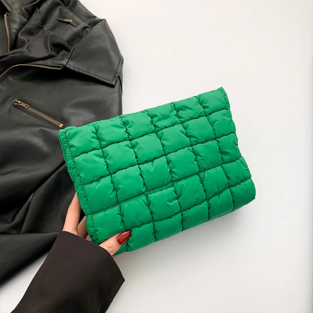 Quilted Travel Makeup Pouch Puffy Toiletry Bag with Zipper Makeup Organizer Storage Bag Solid Color for Women and Girls