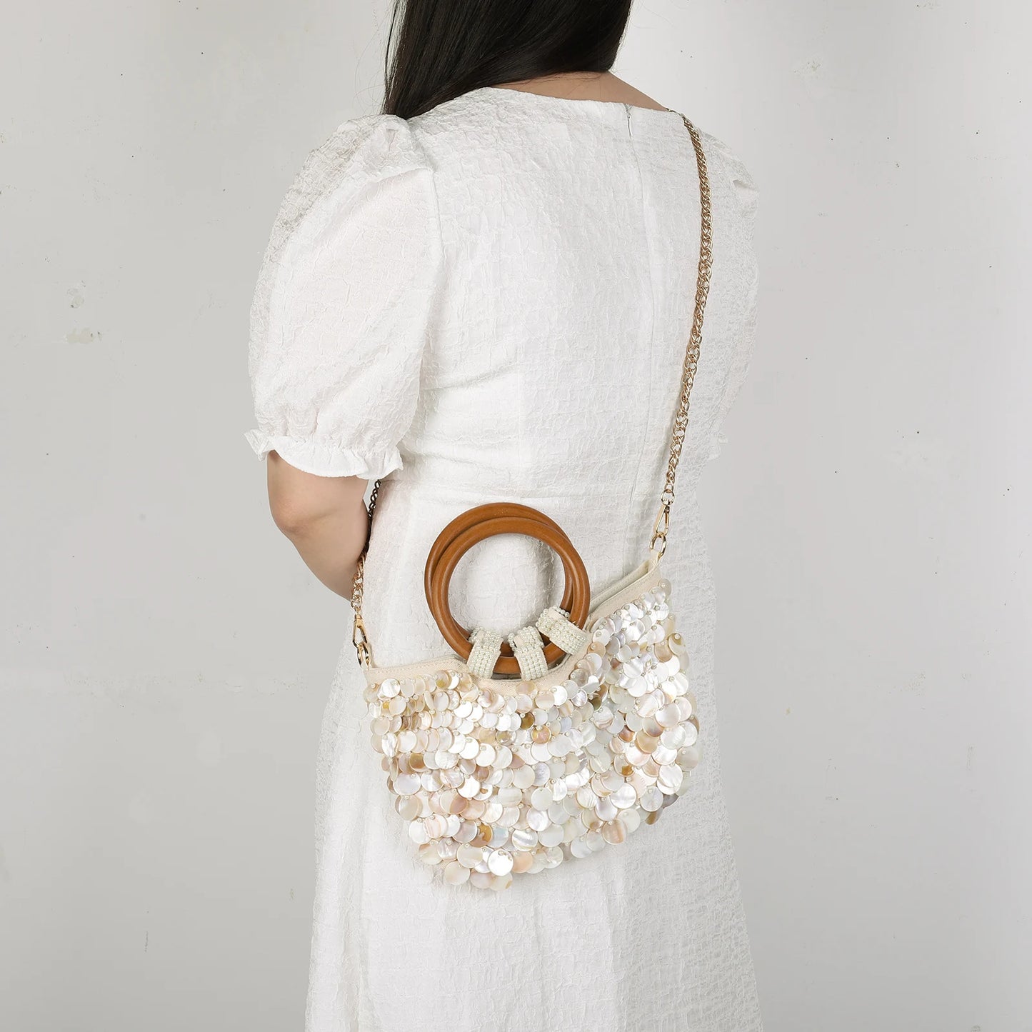 Shell Beaded Clutch Purse Wooden Handle Top Handle Bag Handmade Evening Handbag Evening Bag for Women Summer Vacation