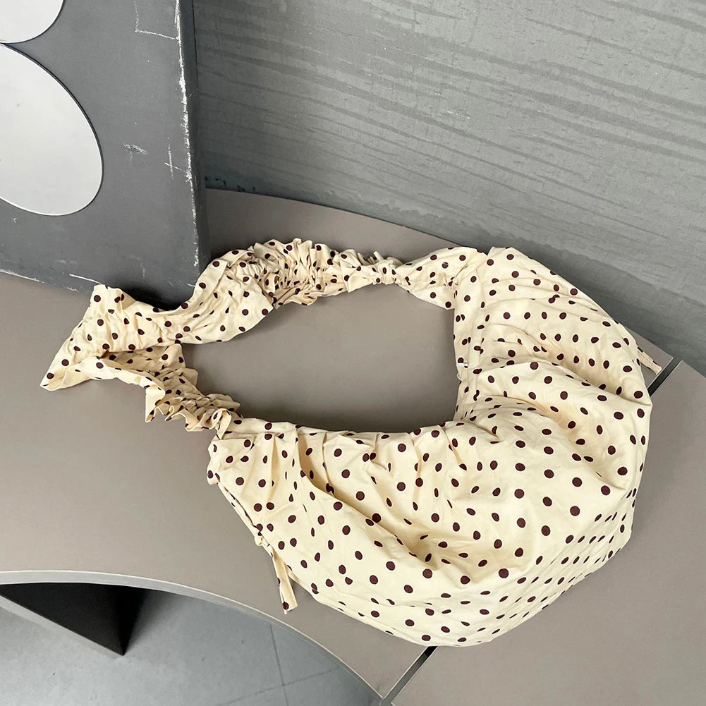 Women Fashion Shoulder Bag Large Capacity Polka Dot Chic Underarm Bag All Matched Pleated Dumpling Bag for Outdoor Travel