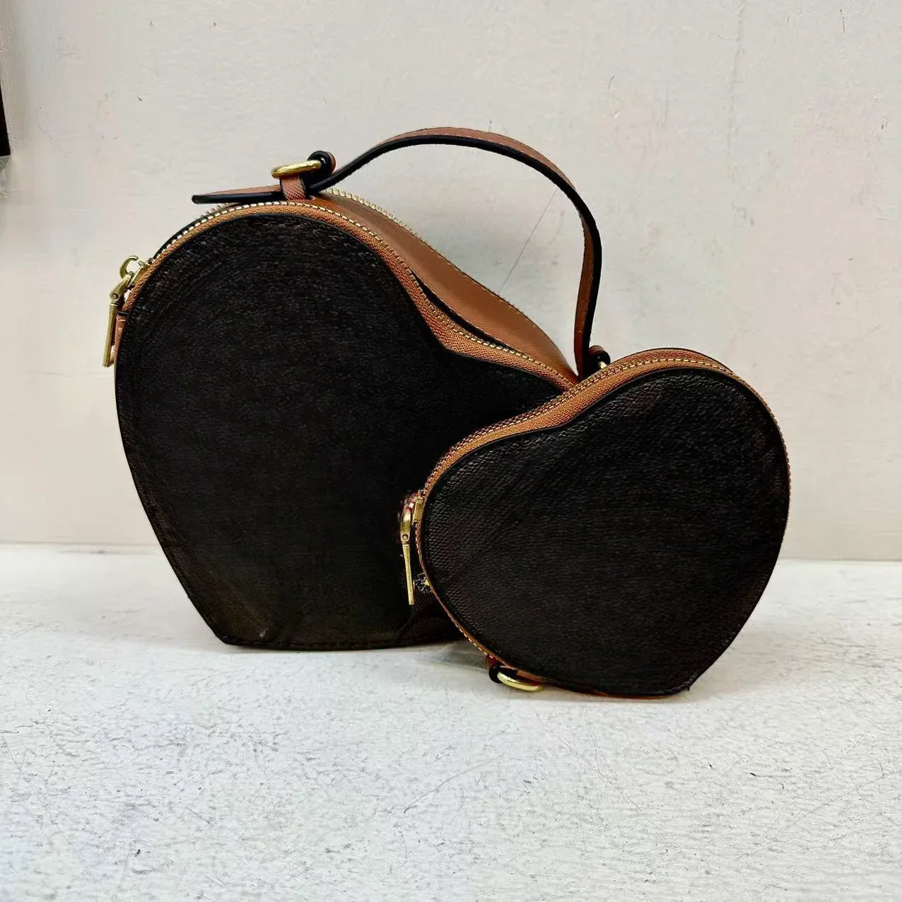 2024 European and American Style Unique Cartoon Mother-Daughter Heart-Shaped Crossbody Bag