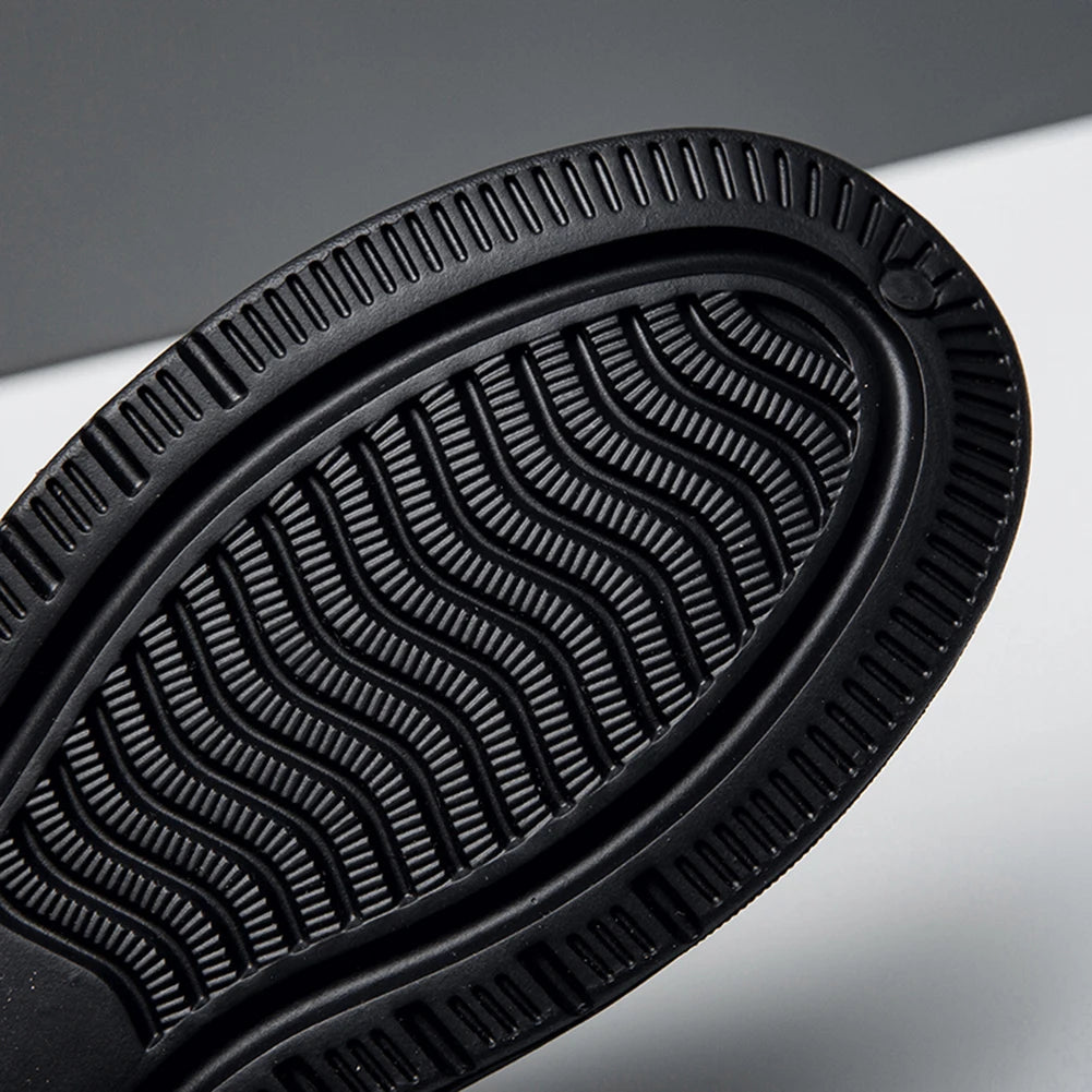 Men EVA Chef Shoes Lightweight Work Shoes Oil-proof Outdoor Safety Shoes Wide Toe Comfortable Walking Shoes for Hotel Restaurant