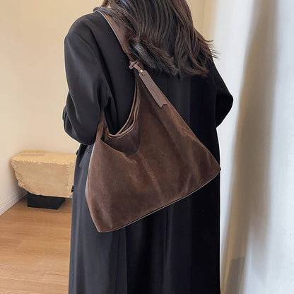 Women Suede Hobo Bag Slouchy Tote Bag Large Capacity Purse Magnetic Closure Retro Handbag for Work Travel