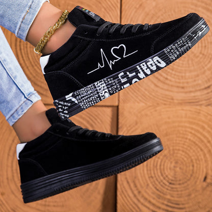 Women's Heart Design Sneakers for Women, Lace Up Soft Sole Platform Comfy Skate Shoes, Low-top Mid Top Valentine's Day Shoes, Me