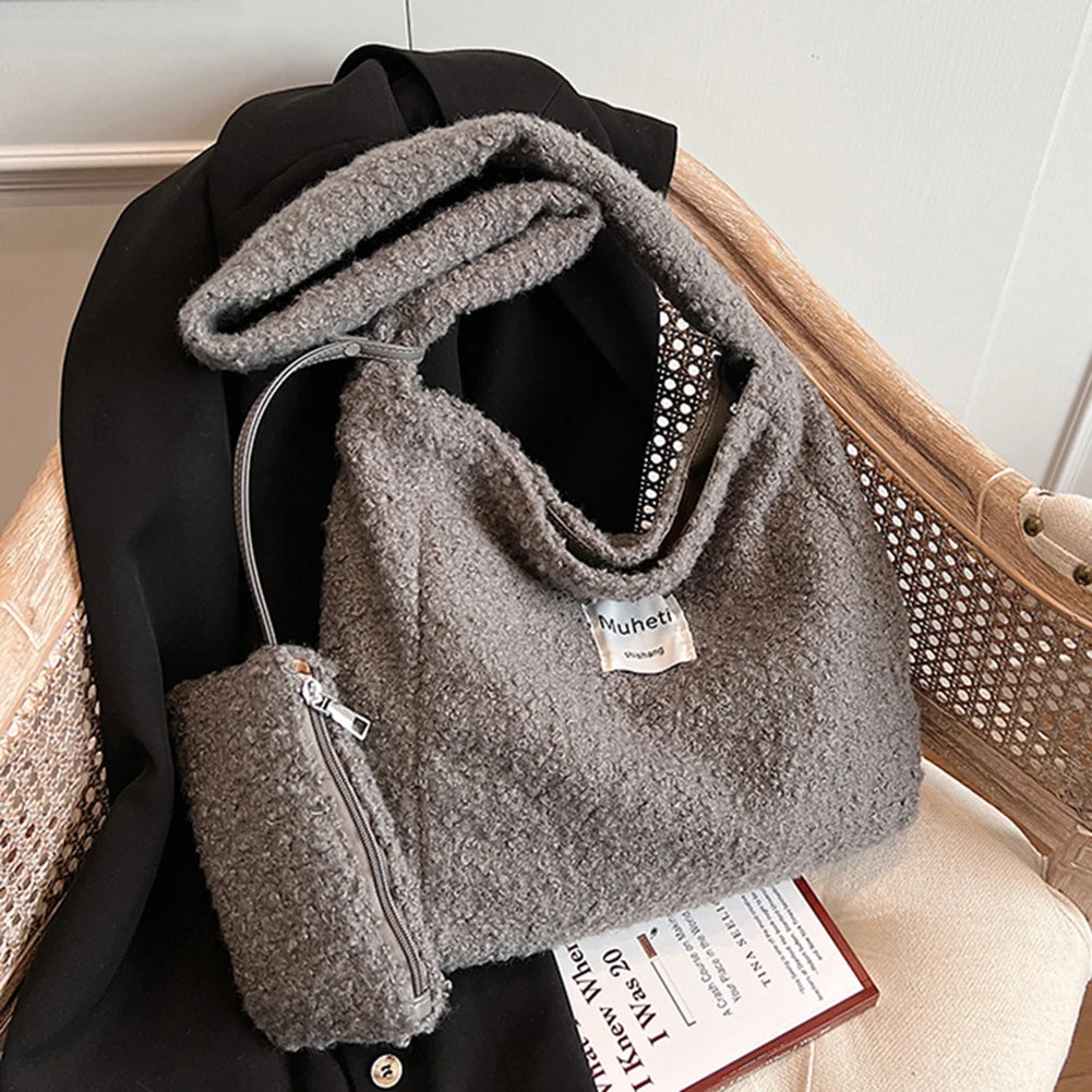 Fluffy Crossbody Bag for Women Shoulder Bag with Inner Pocket Furry Tote Bag Handbag Large Capacity Messenger Bag for Travel