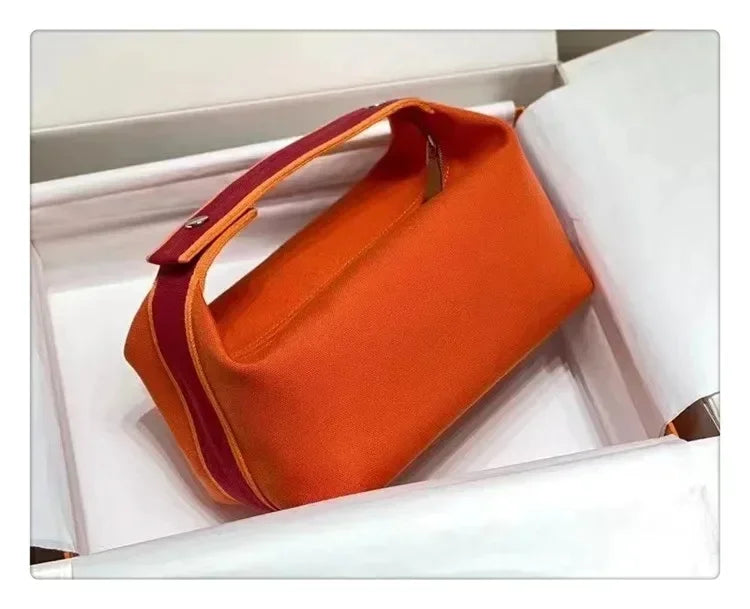 2024 New Large Capacity Canva Makeup Bag Soft Texture Fashionable Women's Shoulder Bag Color Blocking Handbag From China