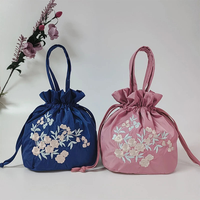 Elegant Silk Embroidery Flower Handbag Tote Bag Shopping Bag Ethnic Style Bag Chinese Style Small Bag