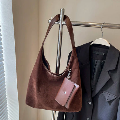 Women Suede Shoulder Bag with Inner Pocket Crescent Bag Magnetic Closure Large Handbag Commuting Shopping Bag