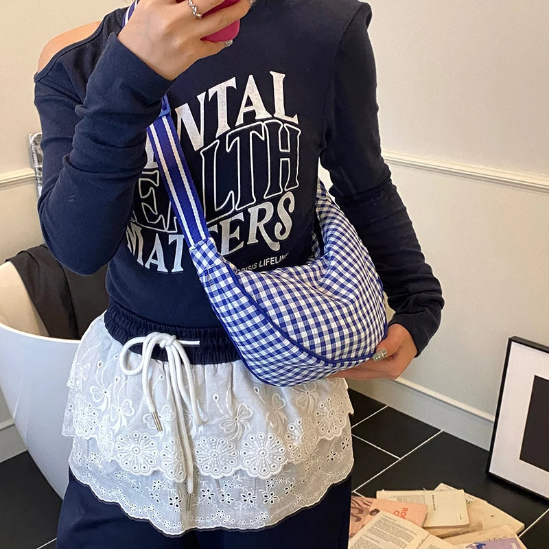 Checkered Nylon Crescent Hobos Shoulder Purse for Women Casual Crossbody Purse Lightweight Sling Bag with Adjustable Strap