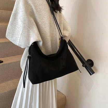 Women Suede Shoulder Bag Adjustable Strap Messenger Bag with Zipper Trendy Retro Handbag for Work Travel