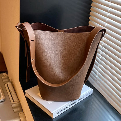 Bucket Bag for Women Adjustable Strap Shoulder Bag Vegan Leather with Inner Pocket Crossbody Bag Solid Hobo Bag for Work Travel