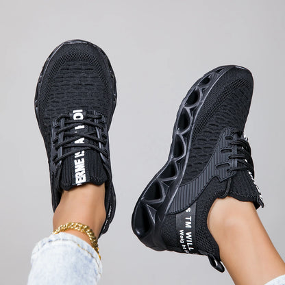 Women's running shoes, lightweight mesh, breathable and comfortable flat soft tennis shoes, blade sports shoes for women