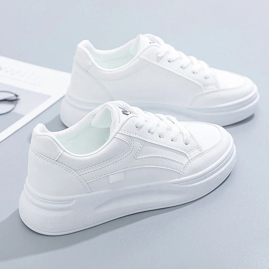 Ladies' casual versatile casual white shoes, thick soled lace up sports women's shoes can be worn all year round
