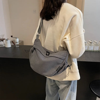 Corduroy Stylish Dumpling Bag Large Capacity Fashion Shoulder Bag Adjustable Strap Crescent Crossbody Bag Trendy Carrying Bag
