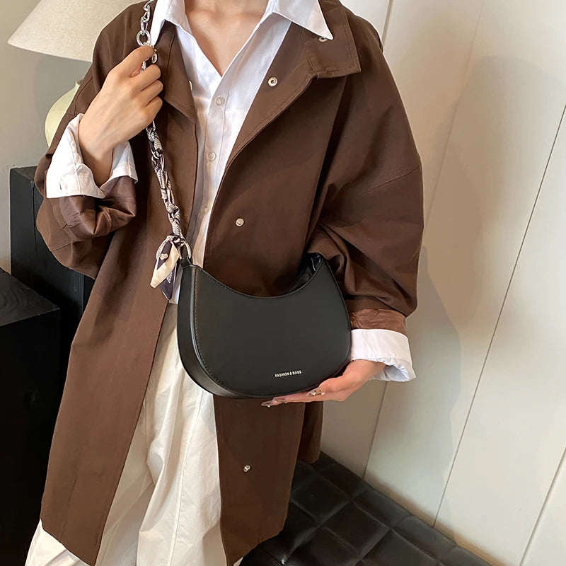 Crescent Bag for Women with Adjustable Strap Hobo Bag PU Leather Solid Crossbody Bag Casual for Work Travel