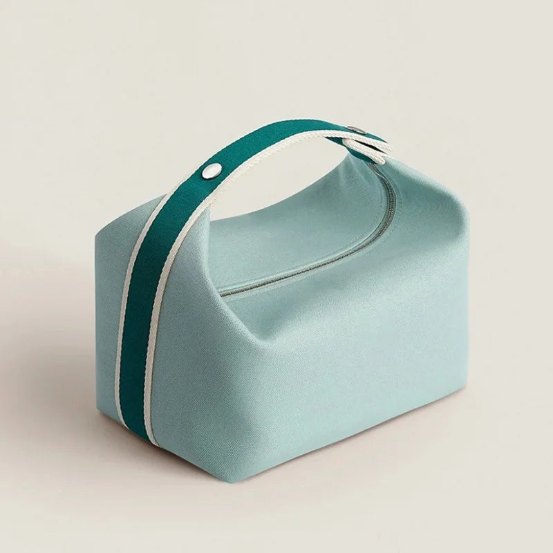 2024 New Large Capacity Canva Makeup Bag Soft Texture Fashionable Women's Shoulder Bag Color Blocking Handbag From China