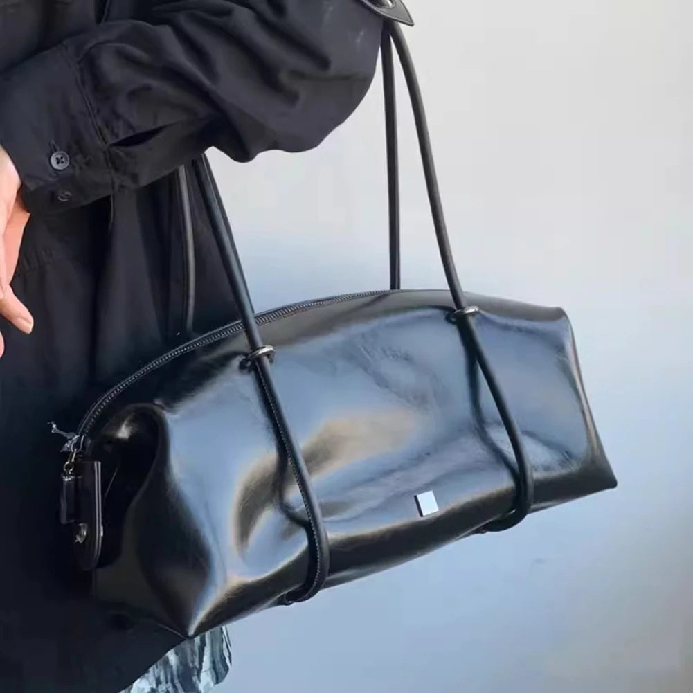 Women Casual Clutch Handbag Large Capacity PU Boston Pillow Bag Mini Clutch Purse Solid Color Zipper Closure for Outdoor Travel