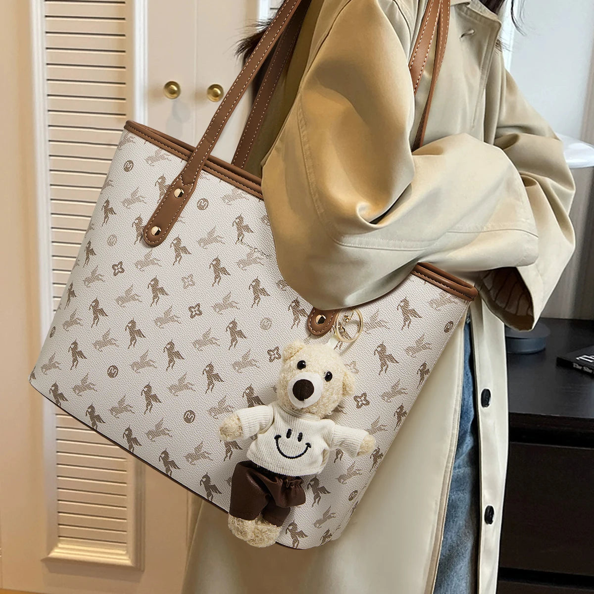 FOXER Large Women Shoulder Tote Bag 2025 Casual Commuting Female Handbag Purse
