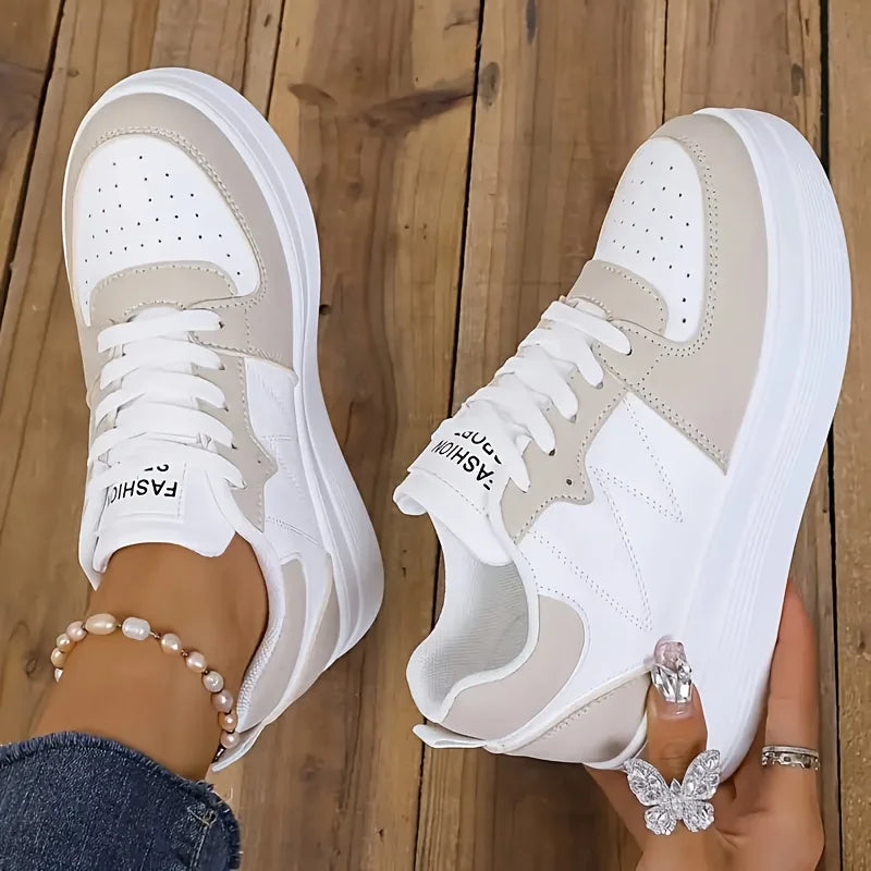 2025 New Women's Fashion Thick-Soled White Sneakers, Casual Lace-Up Outdoor Versatile Height-Increasing Board Shoes, Comfortable