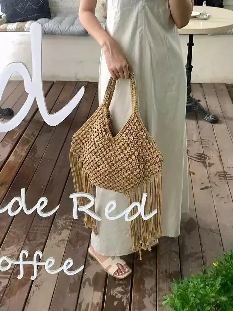 Summer 2025 Luxury Straw Woven Tote Bag Large Capacity Casual Tassel Handbag Fashion Beach Travel Shoulder Bag for Women
