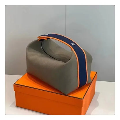 2024 New Large Capacity Canva Makeup Bag Soft Texture Fashionable Women's Shoulder Bag Color Blocking Handbag From China