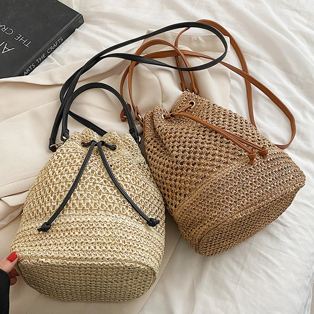 Summer Hand-Woven Handbag Drawstring Straw Beach Crossbody Bags Adjustable Strap Fashion Portable Elegant for Weekend Vacation