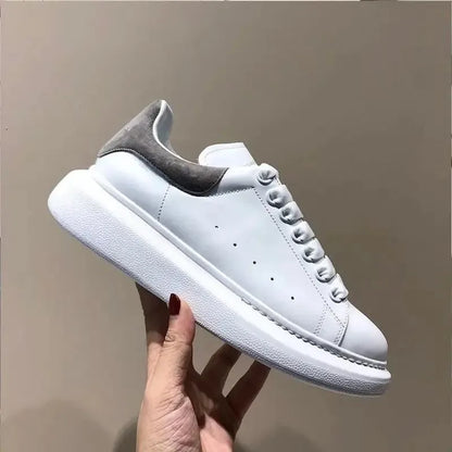 Women Flats Elegant Skateboard Shoes White Sneakers Thick Sole Inner Height Increasing Vulcanized Shoes For Men And Women