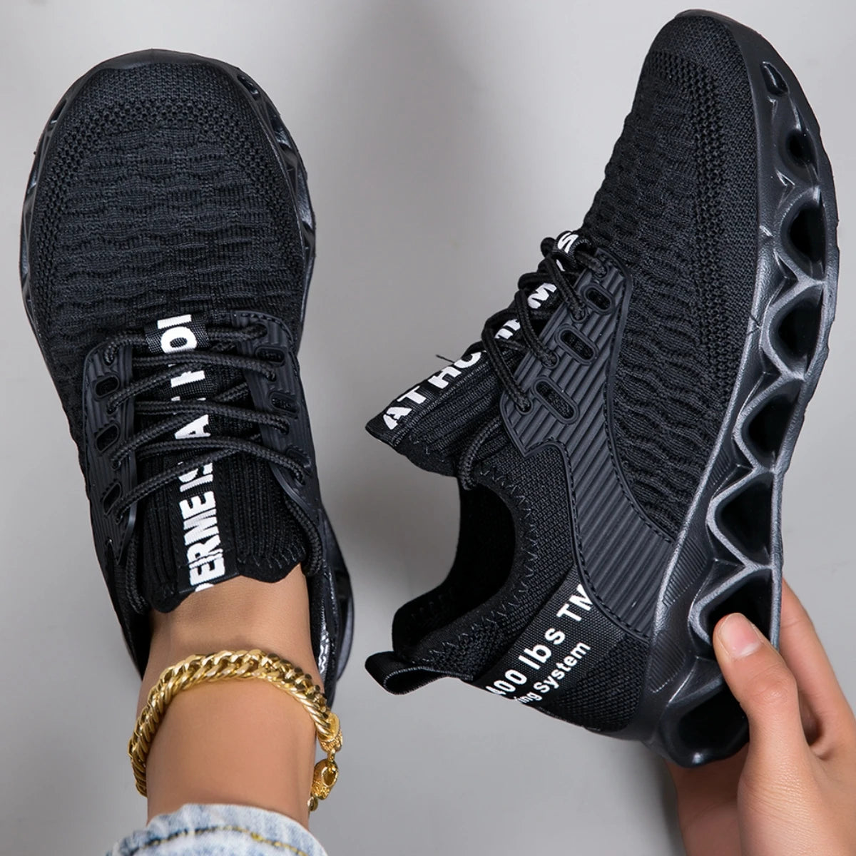 Women's running shoes, lightweight mesh, breathable and comfortable flat soft tennis shoes, blade sports shoes for women