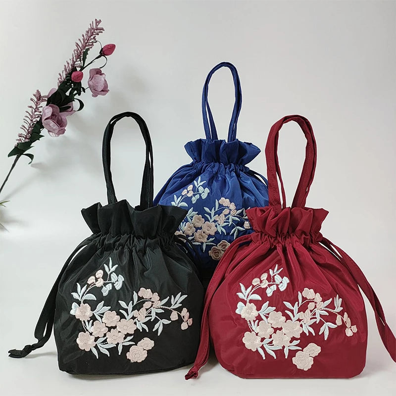 Elegant Silk Embroidery Flower Handbag Tote Bag Shopping Bag Ethnic Style Bag Chinese Style Small Bag